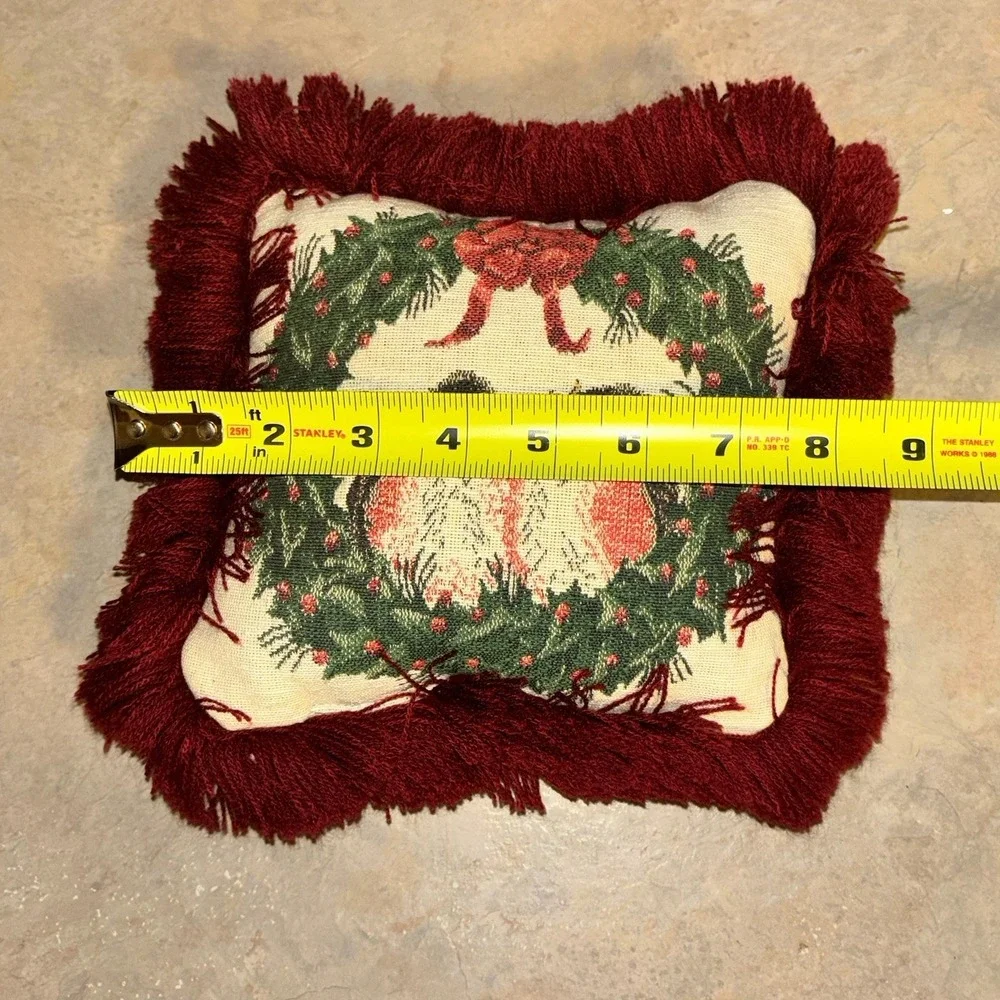 Riverdale Tapestry Throw Pillow Love Birds Fringe Christmas Vintage Lot Of 2